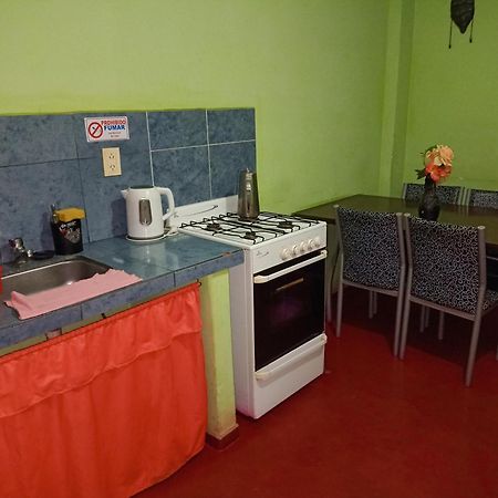 Hostal Benjamin Cafayate Extérieur photo