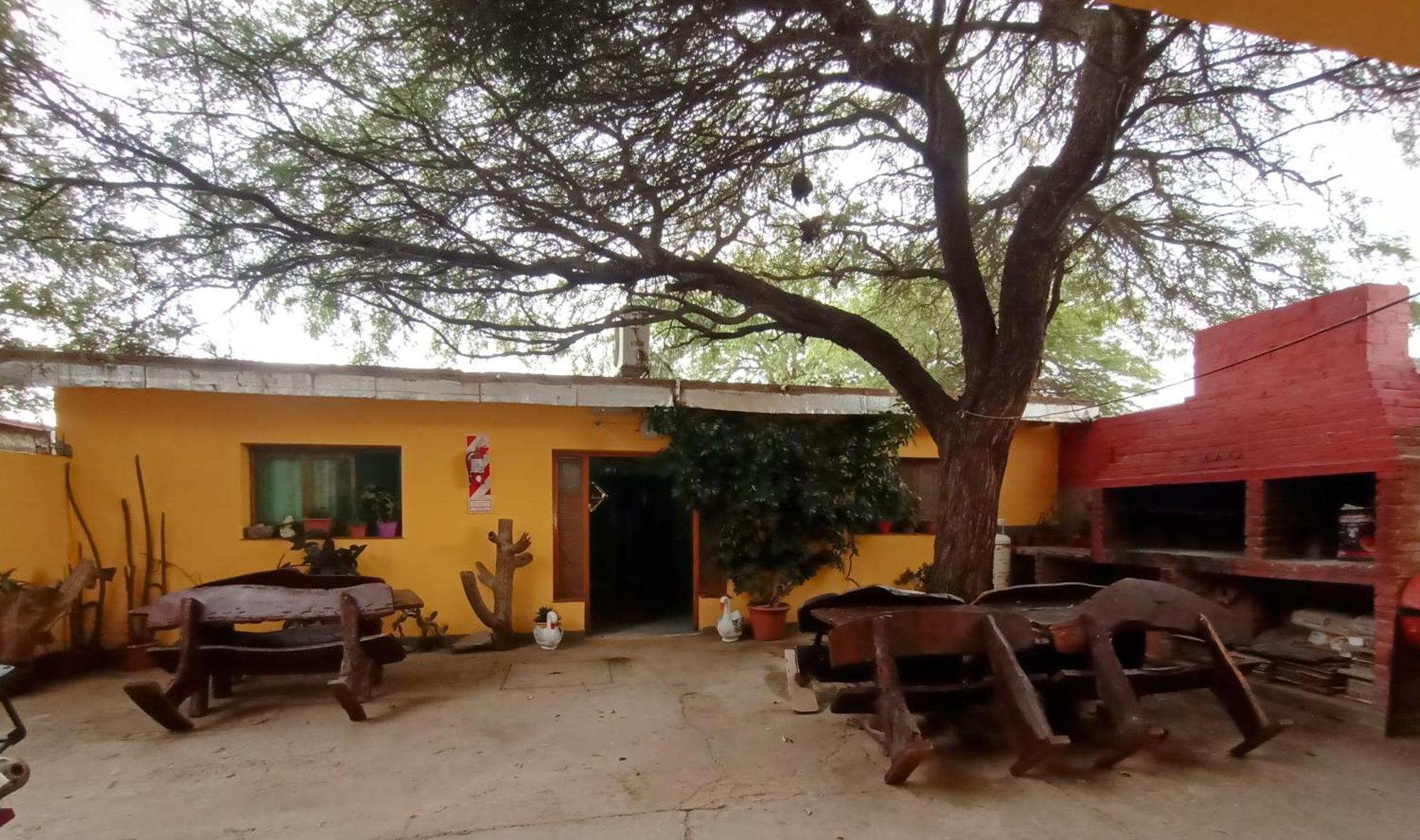 Hostal Benjamin Cafayate Extérieur photo