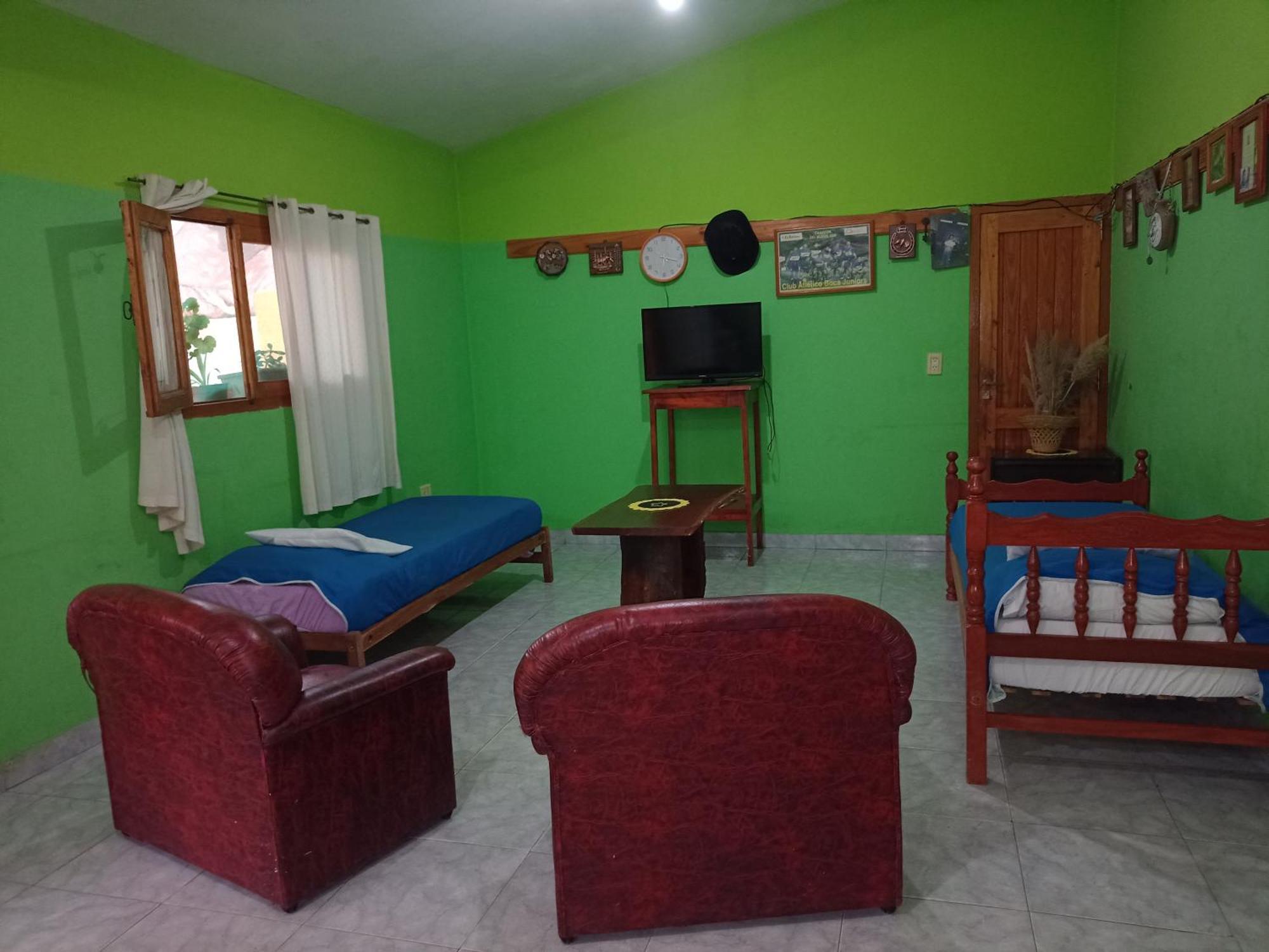 Hostal Benjamin Cafayate Extérieur photo
