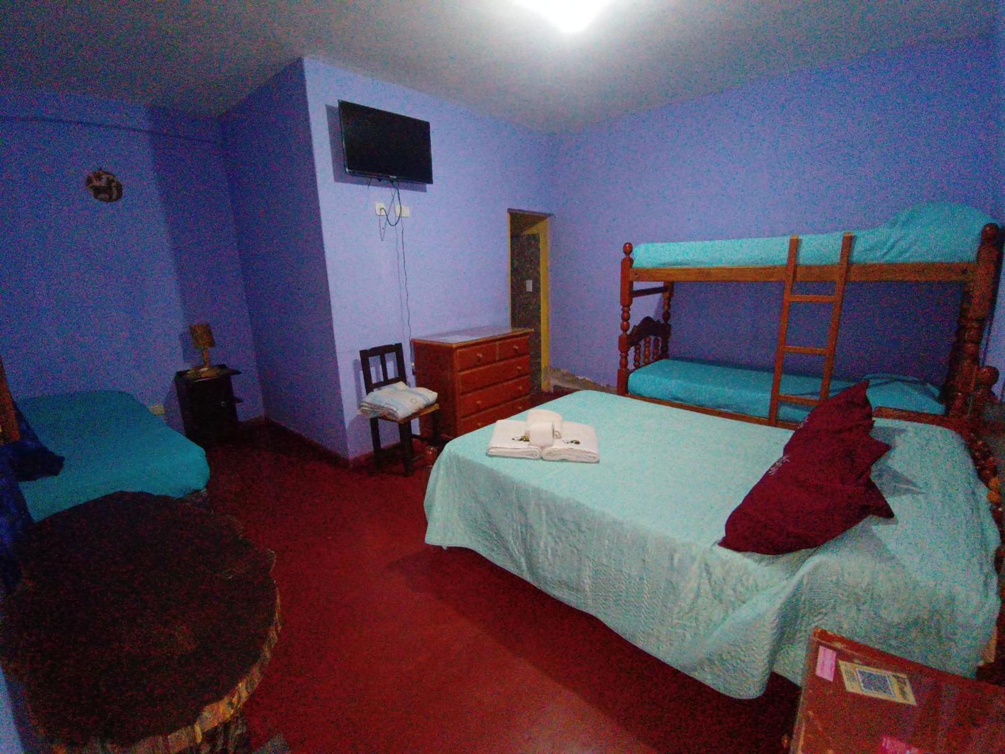 Hostal Benjamin Cafayate Extérieur photo
