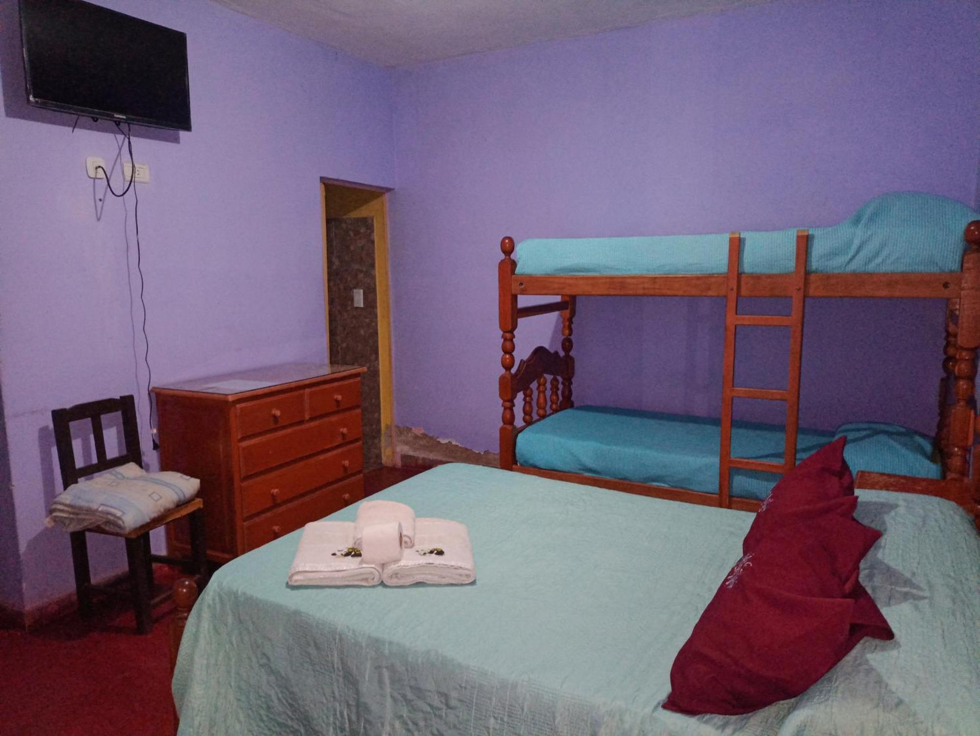 Hostal Benjamin Cafayate Extérieur photo